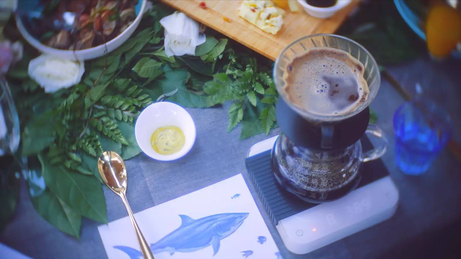 BLUFISH｜他在天津造了这座蓝色的饕餮城堡，只为把青梅竹马的她从巴黎追回来