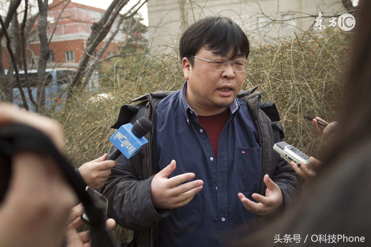 锤子坚果r2美颜效果,锤子手机有多惊艳