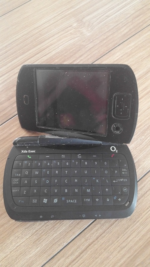 怀旧经典手机及物件,诺基亚智能手机怀旧经典