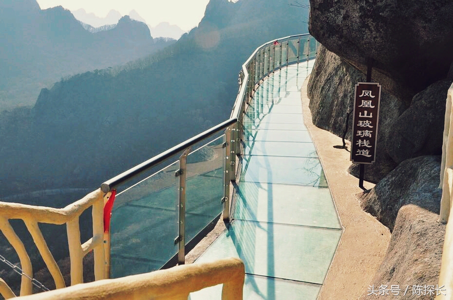 全国玻璃栈道景区有多少,中国玻璃栈道景点排行榜前十名