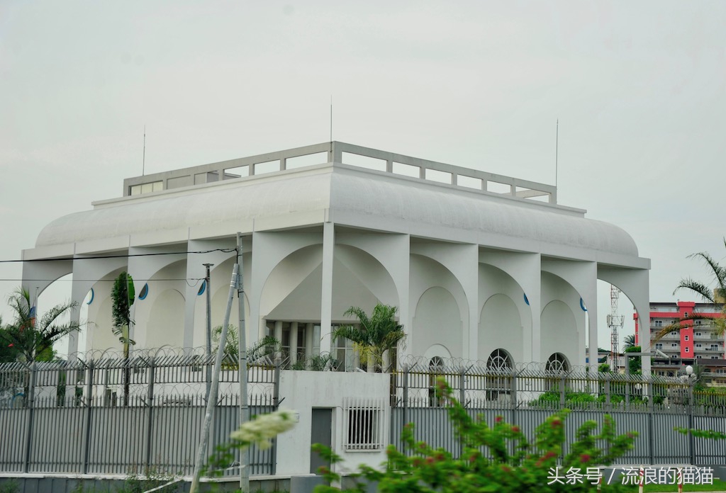 加蓬最不真实的地方,加蓬自然风光