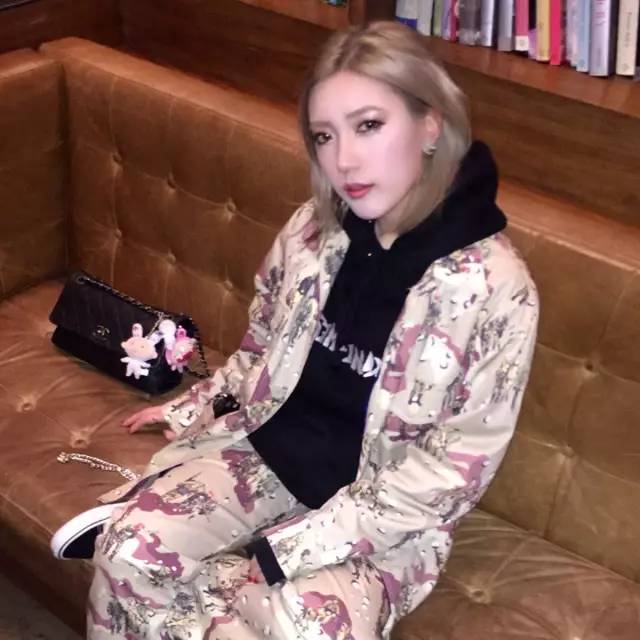 潮流穿搭在哪买衣服,潮人出没的衣服网上怎么买