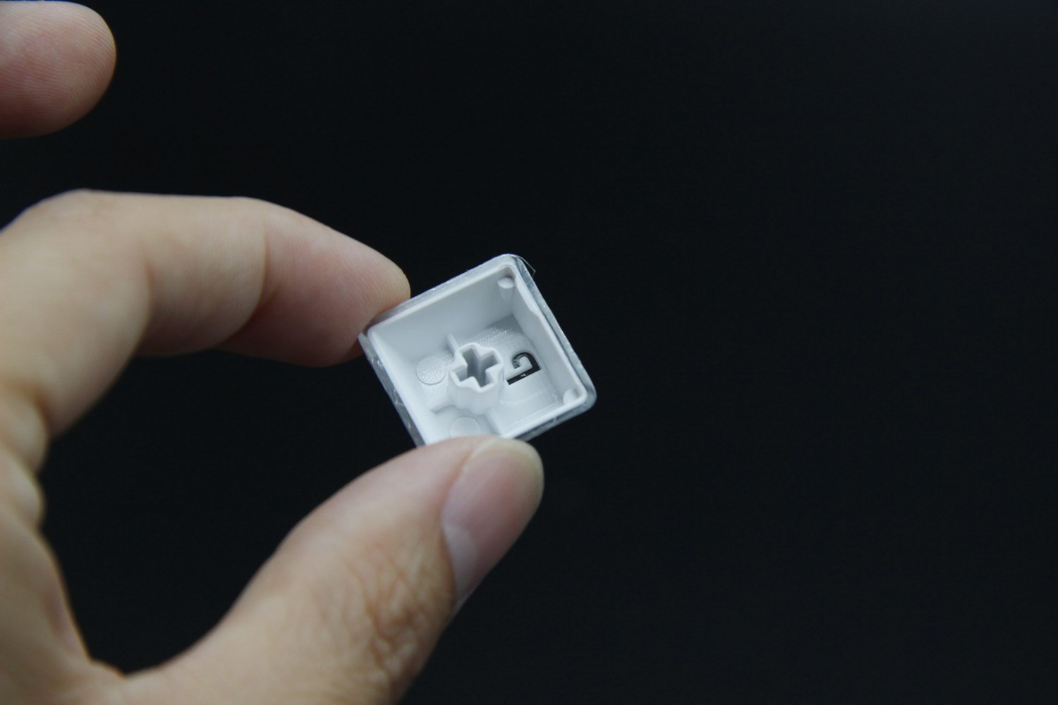 雷柏v500s冰晶版怎么样,雷柏v500s键盘测评