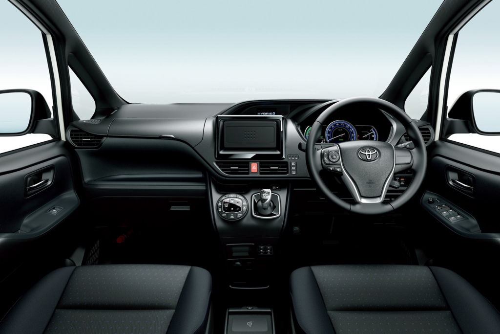 埃尔法与宝骏730,丰田缩小车型