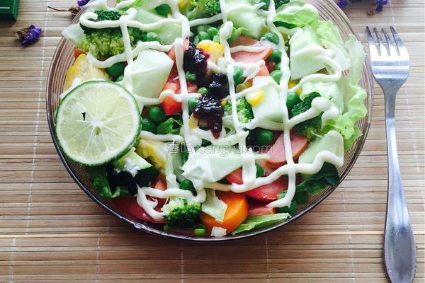 减肥的蔬菜沙拉有哪些,推荐6种美容又减肥的沙拉