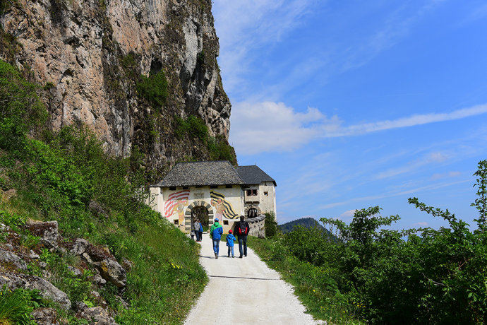 慢行克恩顿,浪回中世纪
