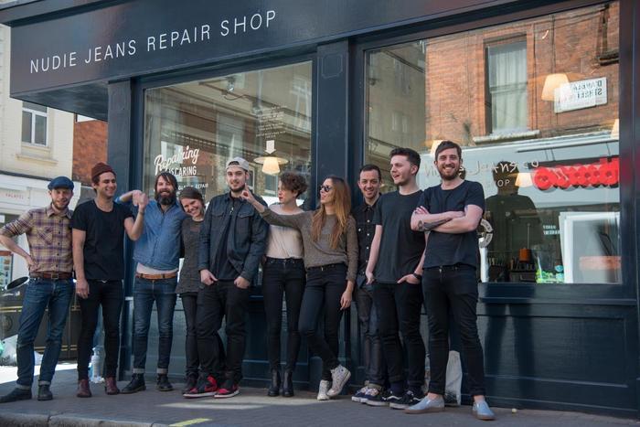 有没有和supreme齐名的潮牌,supreme潮牌推荐