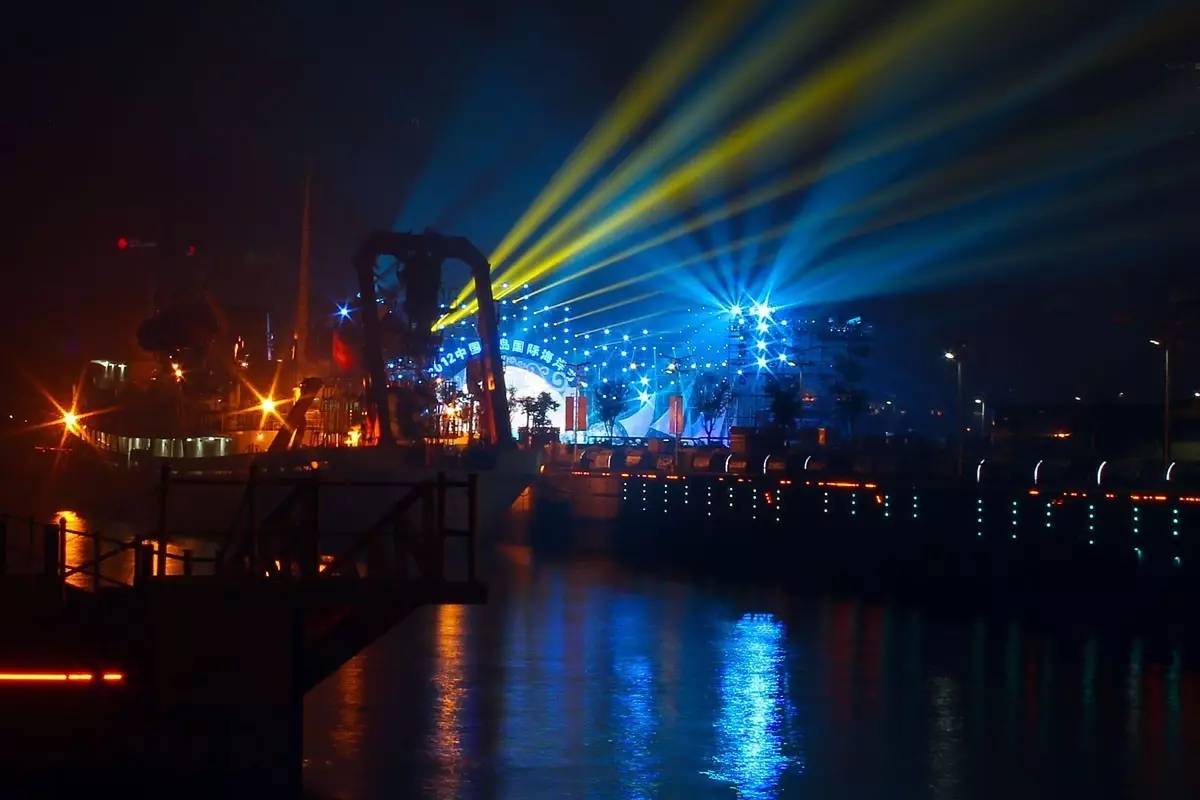 外地人有福了!是谁整理的这本青岛玩乐指南?我要奖励他!