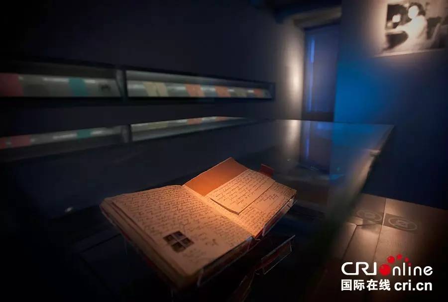 安妮日记是犹太人拍的吗,安妮日记安妮是犹太人吗