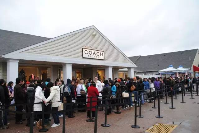 coach收购kate,coach和katespade是一个公司吗