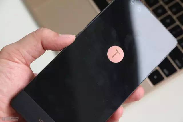 罗永浩哭着发布的坚果语录,坚果pro和罗永浩对比