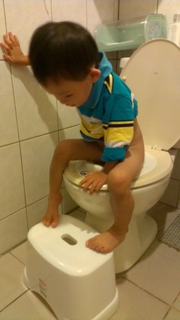 怎么帮助两岁孩子戒掉尿不湿,怎么帮2岁孩子戒掉尿不湿