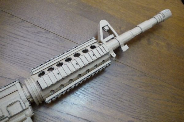 给自己一个买买买的理由,日本小姐姐把快递纸箱玩出了新花样!