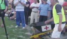 科斯塔踢球视频,科斯塔图片足球