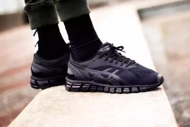 谁说跑鞋不贵？一篇文章刷新你的跑鞋新上限！