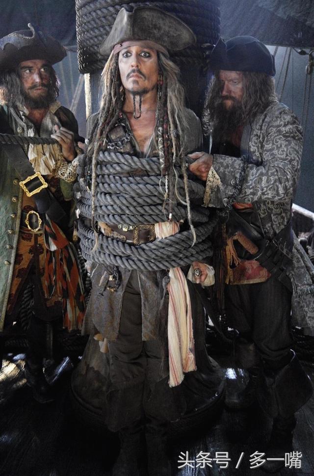加勒比海盗5:死无对证经典片段,加勒比海盗5:死无对证解说