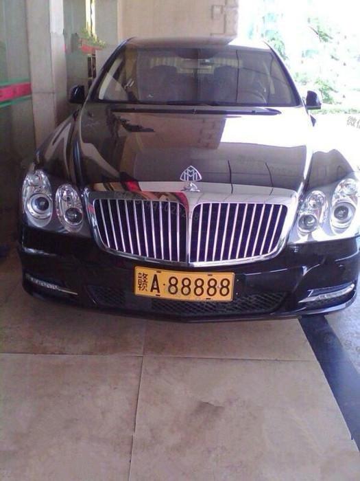 中国最牛五个车牌,全国最牛的迈巴赫