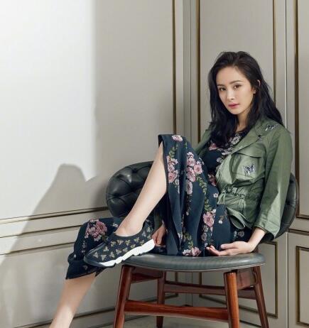 杨幂四方脸型图片,杨幂旗下四美图片大全