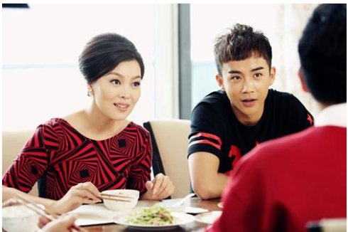 曾经当红偶像组合成员,曾红极一时偶像组合