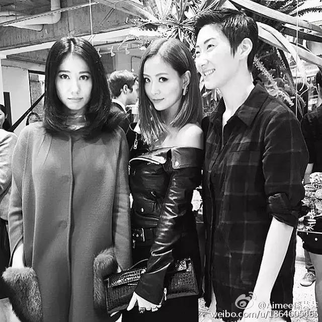 她生来就是公主，如今的第一名媛连小S都嫉妒，真正的人生赢家！