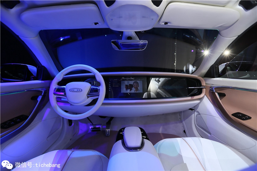 UP！出GTI，高田要破产？高通搞充电，Smart也迈巴赫？