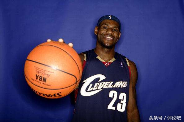 詹姆斯骑士第七场最后时刻,回顾詹姆斯首次季后赛