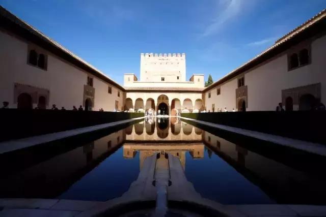 西班牙的古迹有哪些,西班牙有哪十大名胜景点