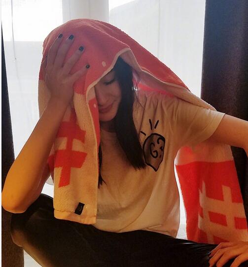 杨幂四方脸型图片,杨幂旗下四美图片大全