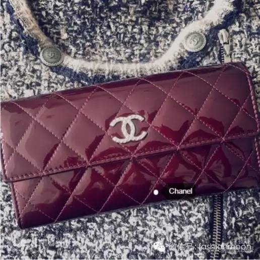 APP晒货过年了，咱换个红火的钱包好不好？