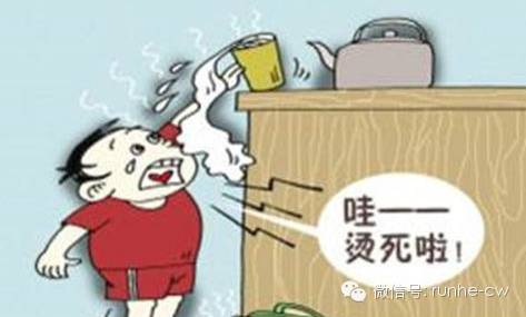 妈妈给孩子发出恐怖声音,听到4岁女儿哭声