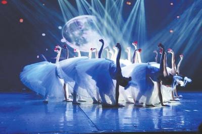 为每个梦想灌溉，让每种色彩盛开听！河南省实验中学的“最美和音”