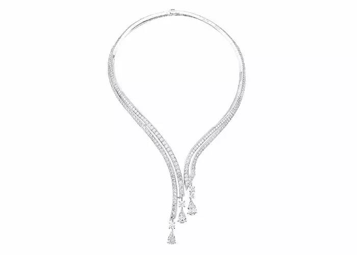 范冰冰踏上戛纳红毯的那一刻,范冰冰最浪漫的戛纳行