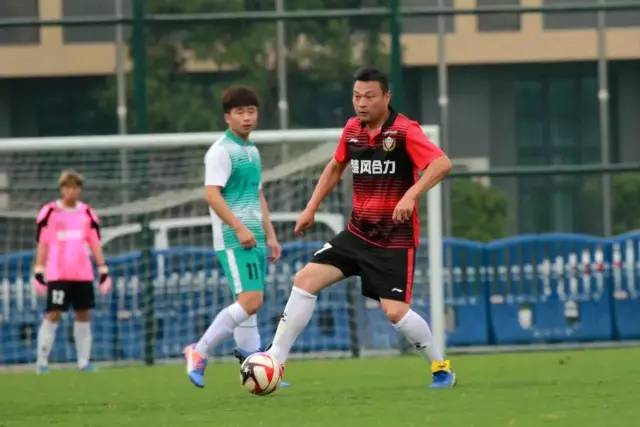 湖北楚风合力足球队夏窗引援,武汉籍前国脚