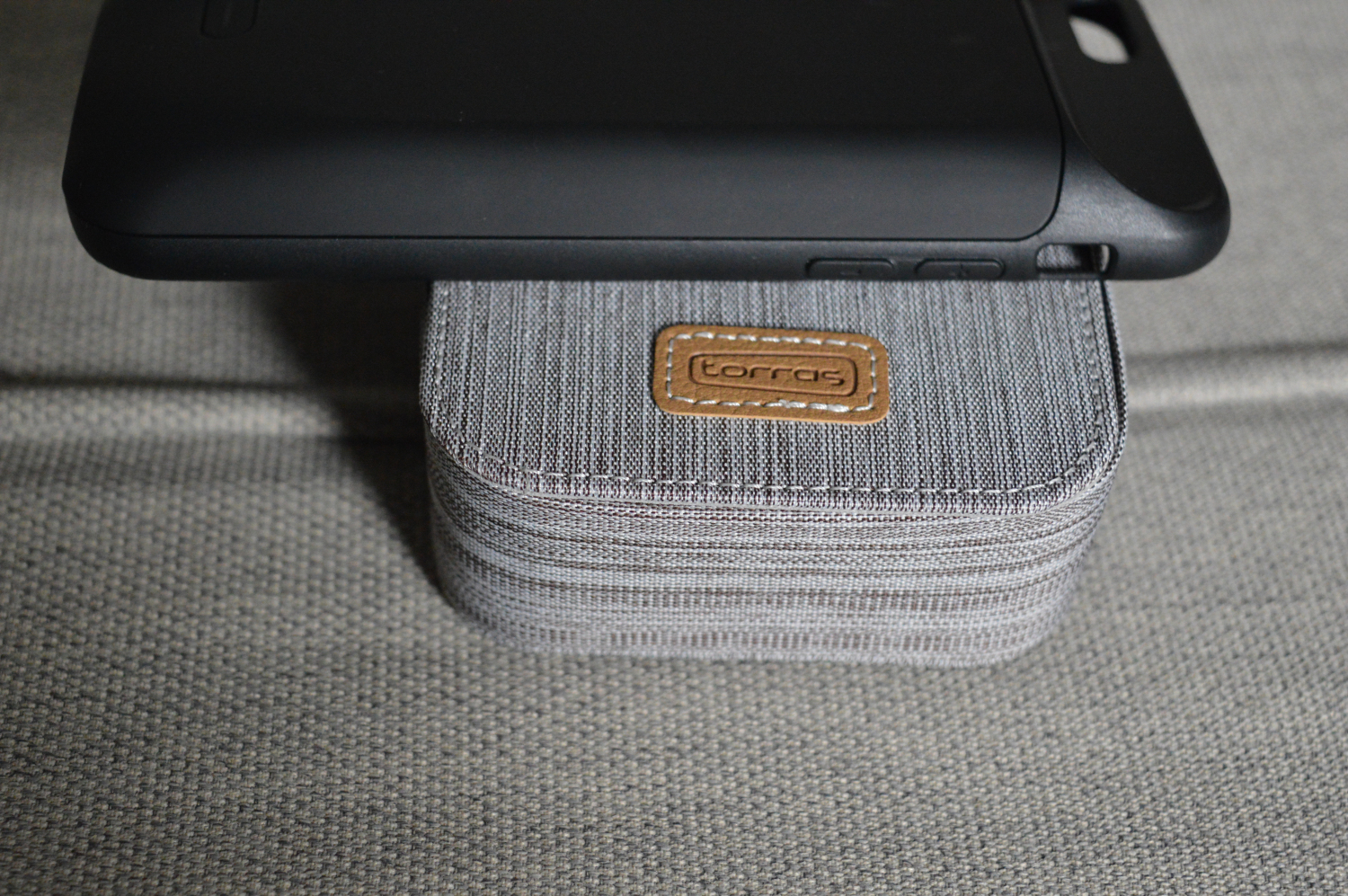 苹果手机用图拉斯磁吸充电宝好吗,iphone充电宝图拉斯