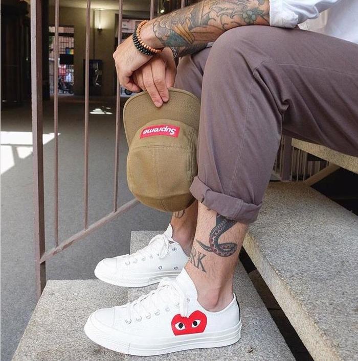 李维斯帆布鞋好还是匡威帆布鞋好,耐克帆布鞋和匡威帆布鞋哪个好穿