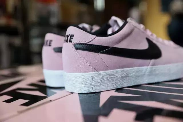 nike最好看的低帮篮球鞋,nike有史以来最好的实战篮球鞋