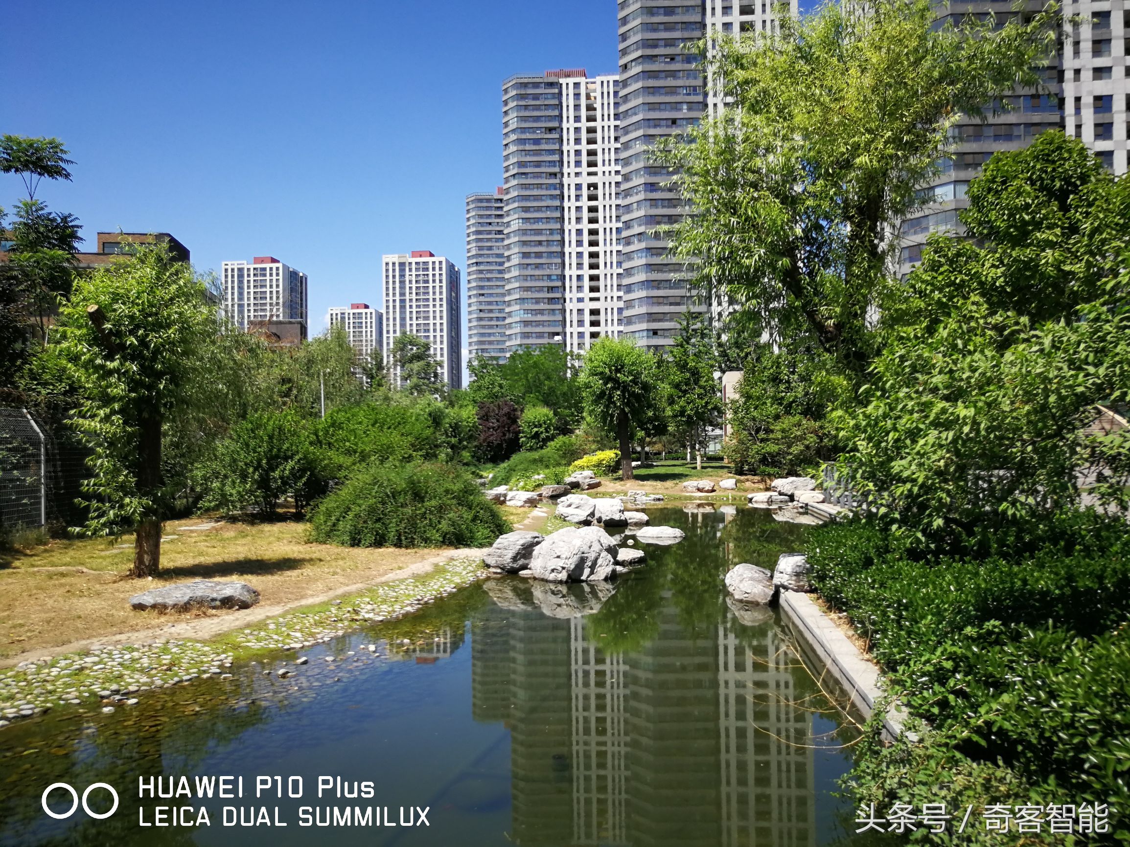 华为p10plus钻雕金,华为p10plus现在还值得买