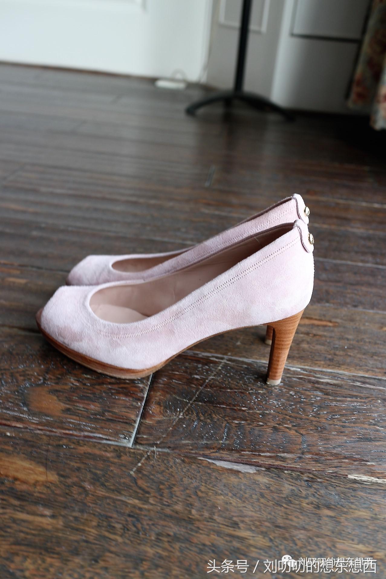 一身红可以很霸气也可以很妖娆-一日一Look素色衬衫四