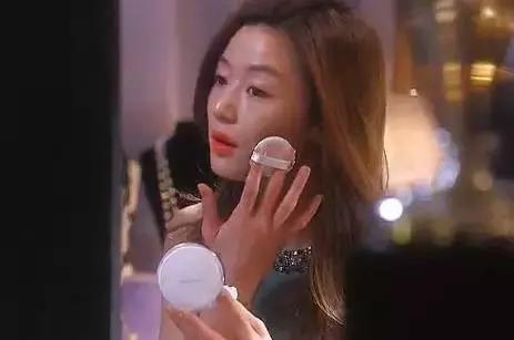 气垫bb霜测评第一名,气垫bb遮瑕持久不脱妆第一名测评