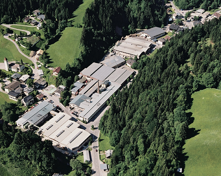 克诺斯邦板材饰面和吸塑,克诺斯邦精板是双饰面吗