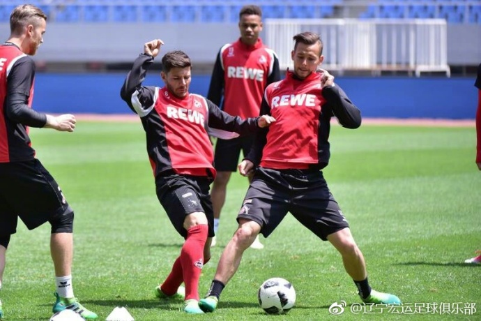 科隆备战德甲联赛视频,科隆队入场