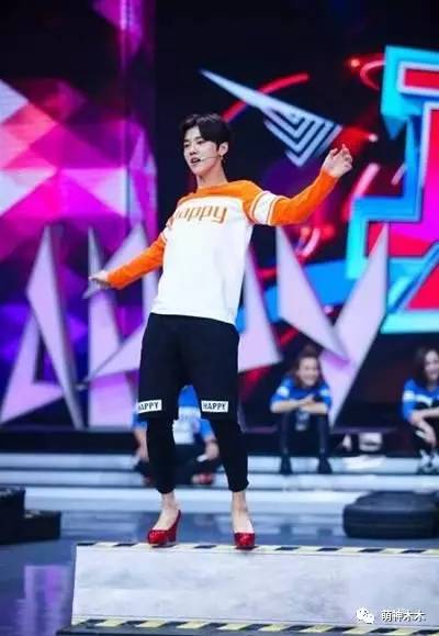 鹿晗奔跑吧兄弟被邓超说泡面头,奔跑吧李晨挑战邓超鹿晗