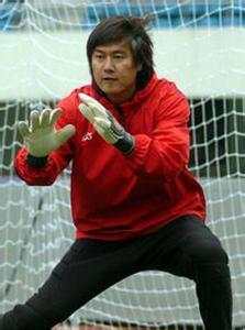 国足门将颜骏凌的个人资料,国足三大门将谁最有前途