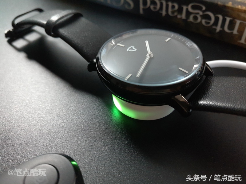 土曼手表,优雅不失奢华手表