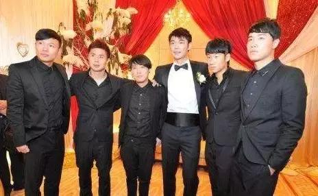 18岁被借给印尼,一路升级成圣战士,他都经历了什么?