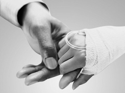 癌症晚期患者意识不清了会活多久,癌症晚期便血止不住还能活多久