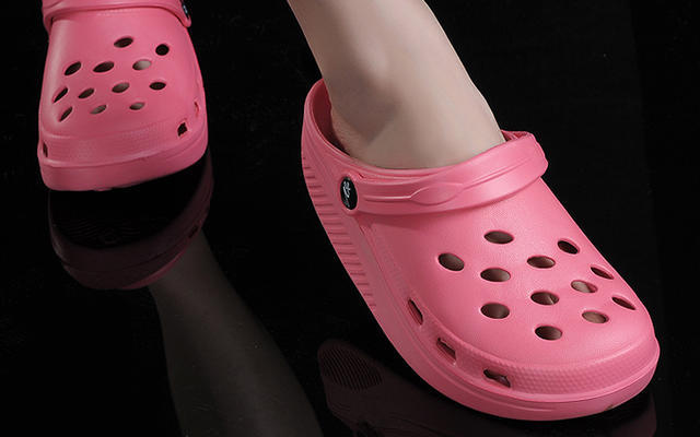 儿童凉鞋包脚好还是露脚趾的好,儿童凉鞋选鞋注意事项