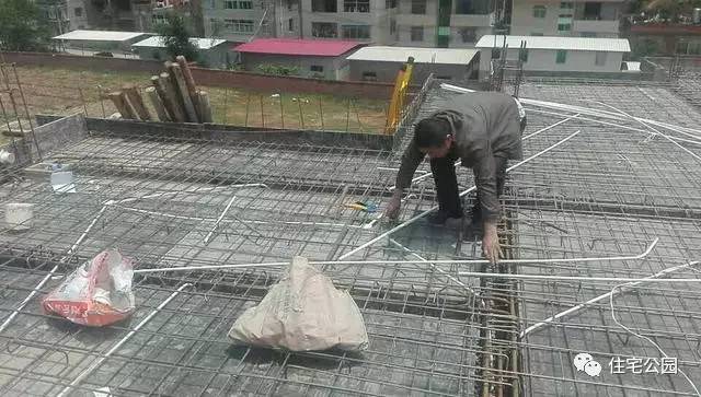 软地基怎样做才牢固,地基怎么做最牢固又便宜