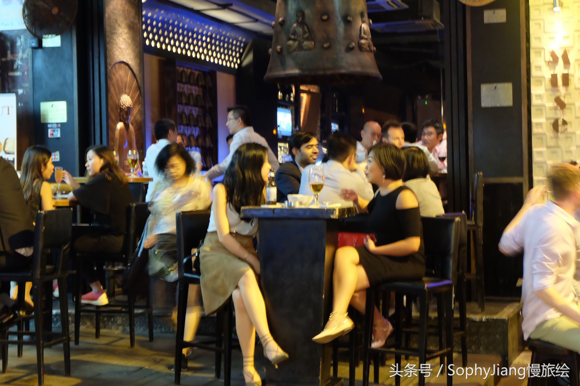 兰桂坊whiskycocktailbar优惠,一杯酒45元