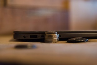 华硕灵耀u4000ui57200u,华硕灵耀u4100uq尊爵蓝